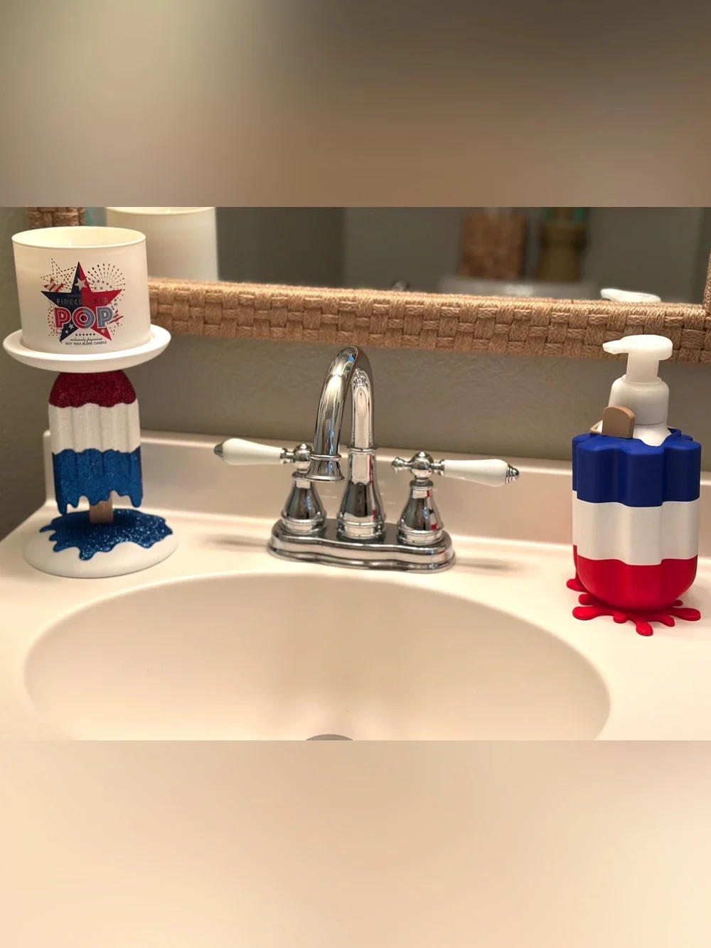 Patriotic Rocket Pop Popsicle Foaming Soap Holder for Bath & Body Works Bottle